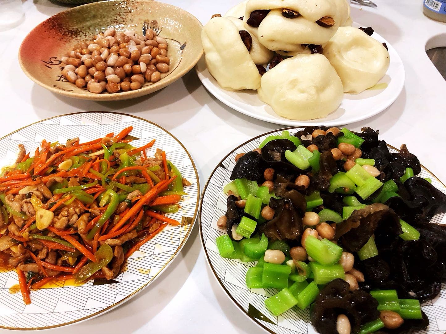 Tongqin Zhang — photo 12
