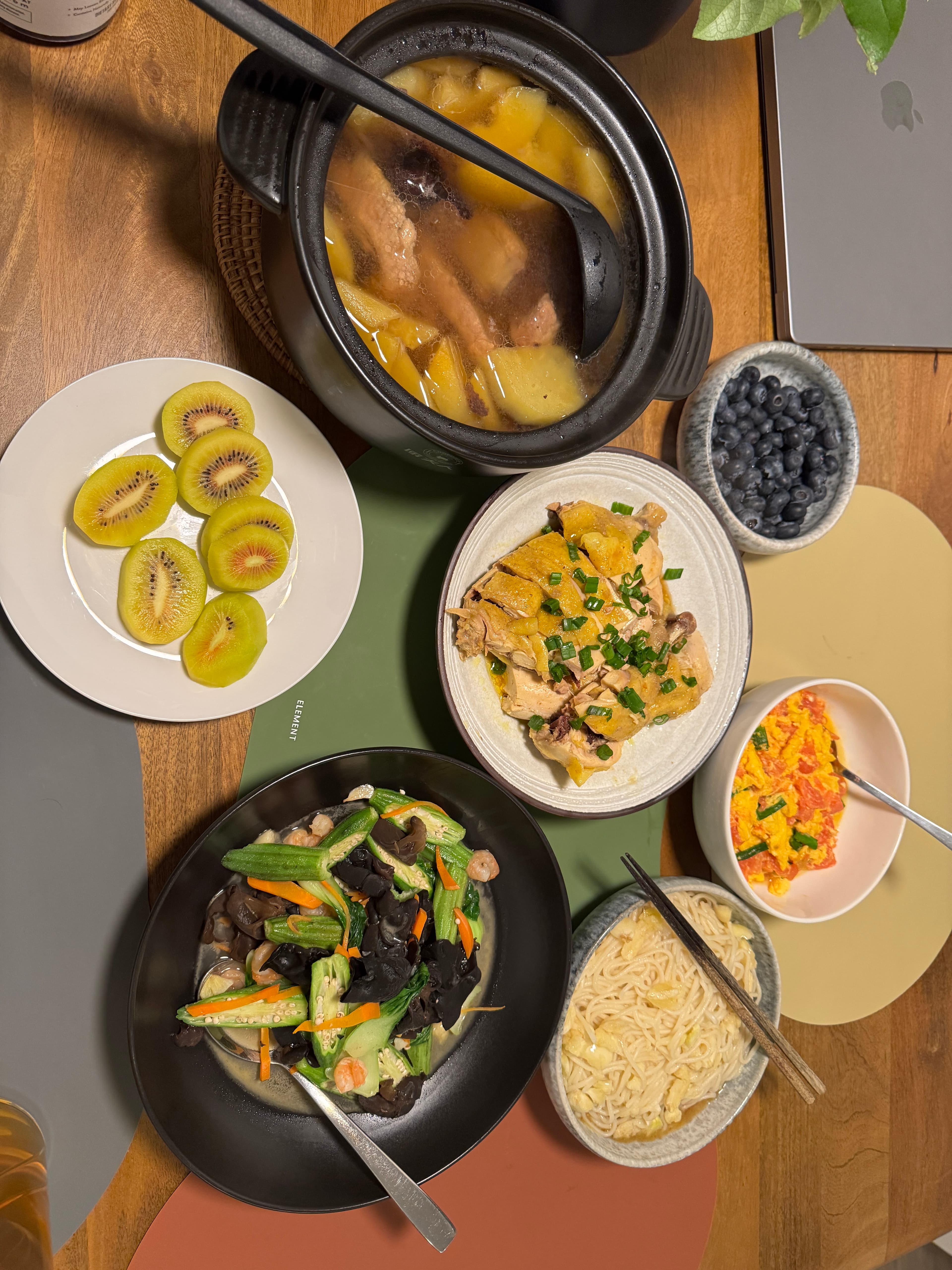 Photo 3